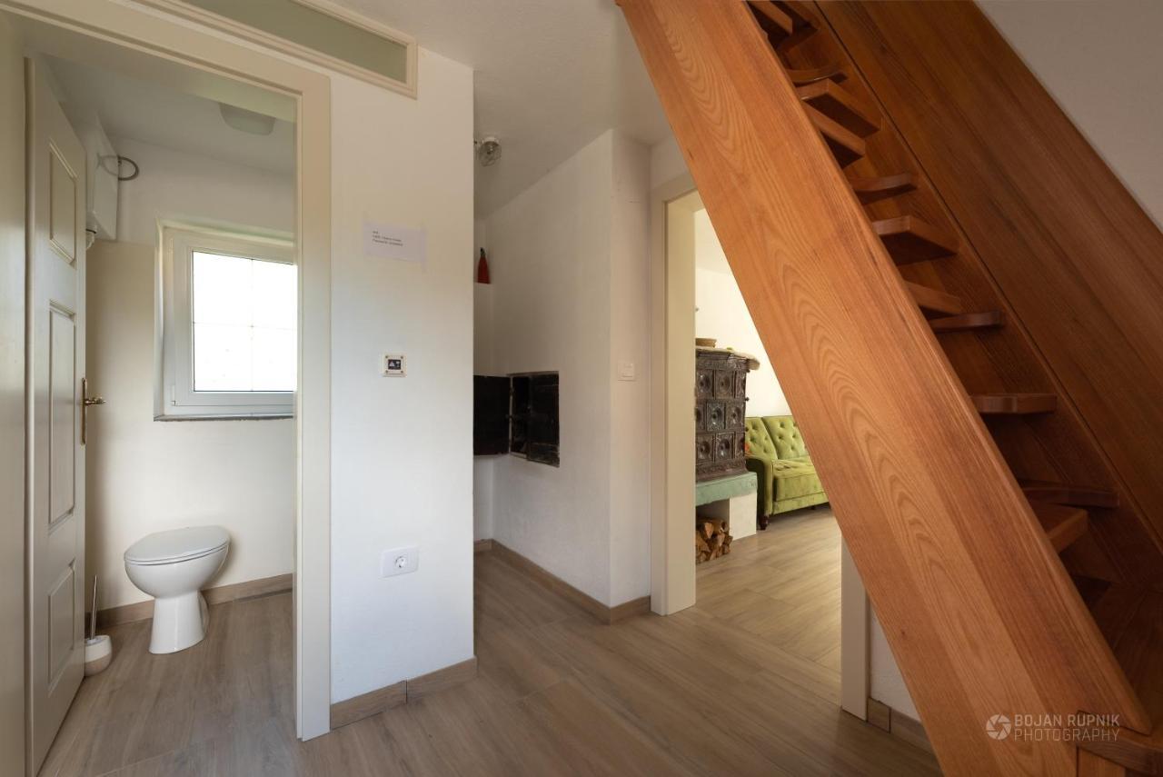 Cherry House - Cosy House - Ideal For Bear Watching, In The Neighborhood Of The Medieval Sneznik Castle Stari Trg pri Lozu Extérieur photo